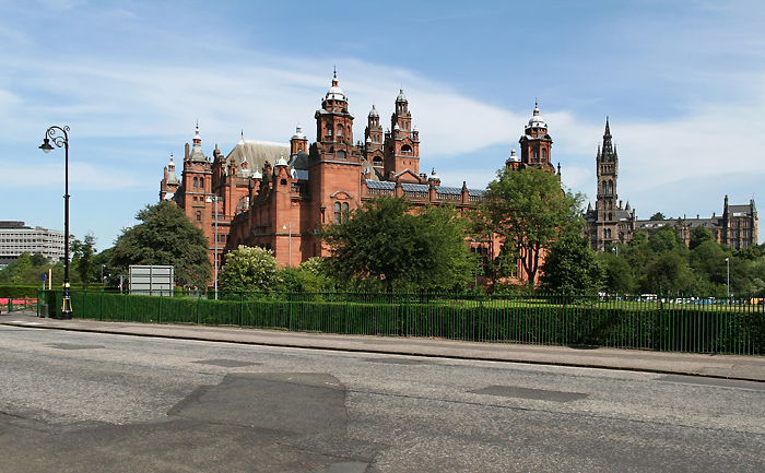Kelvingrove, approached from the east Kelvingrove, approached from the east